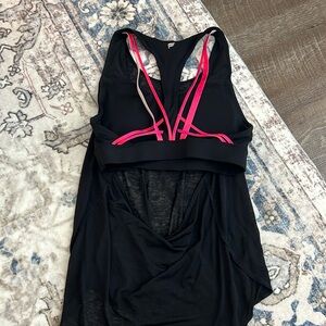 Fabletics workout tank top with built in bra